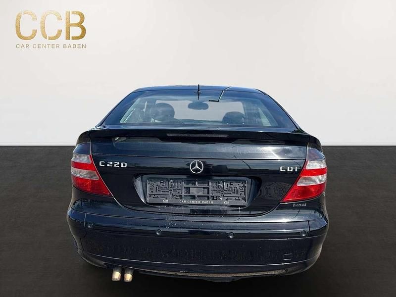 Gebraucht Mercedes C220 150 PS (110 kW) 2007 Obsidianschwarz Coupé