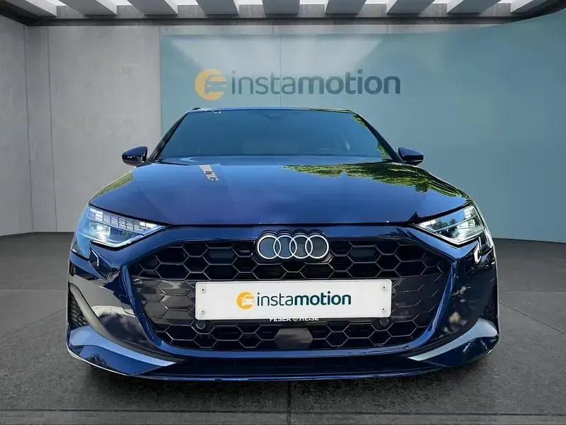 Gebraucht Audi A3 Sportback 150 PS (110 kW) 2025 Blau Kleinwagen