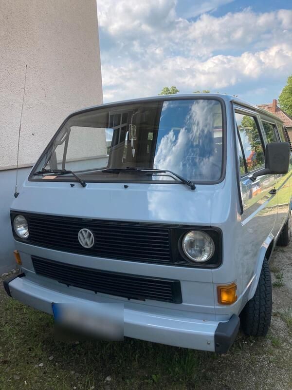 Grau Gebraucht 1991 VW T3 Van | 10.750 € - Bild 1/4
