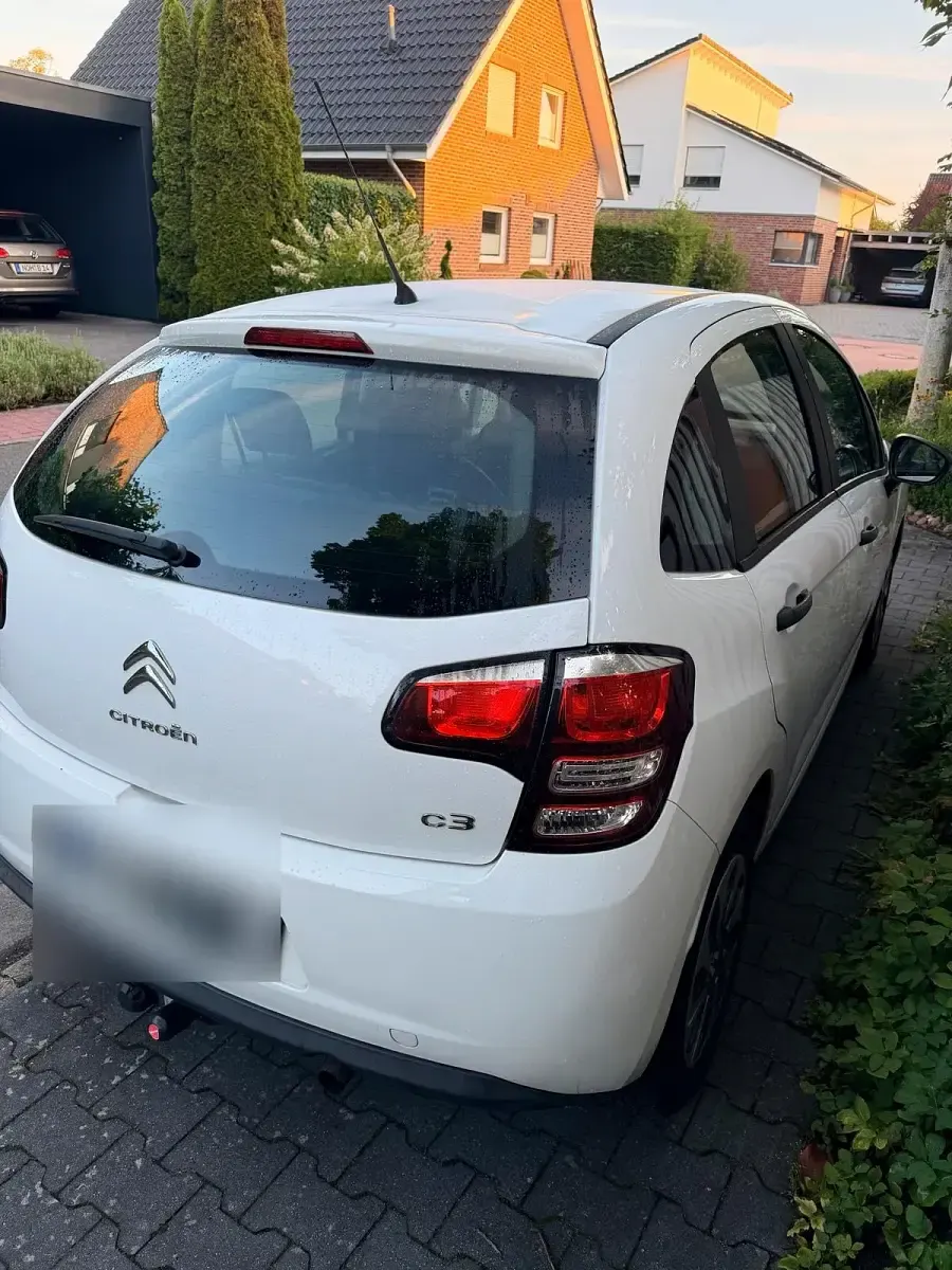 Gebraucht Citroën C3 73 PS (53 kW) 2014 Weiß Kleinwagen