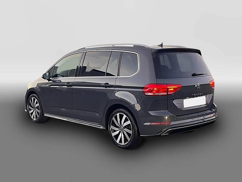 Gebraucht VW Touran Highline 150 PS (110 kW) 2025 Grau Van / Kleinbus
