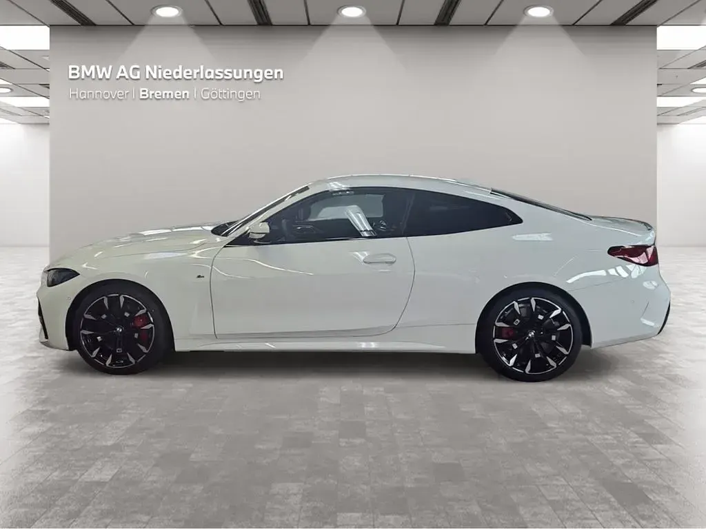 Gebraucht BMW 430 M Sport 286 PS (210 kW) 2025 Weiß Coupé