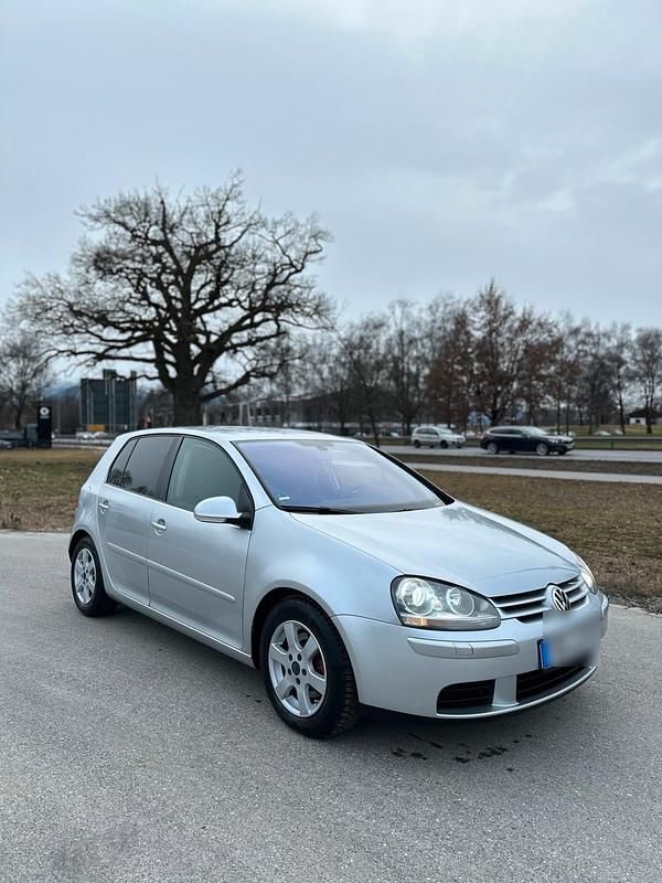 Gebraucht VW Golf V 140 PS (102 kW) 2006 Silber Kleinwagen