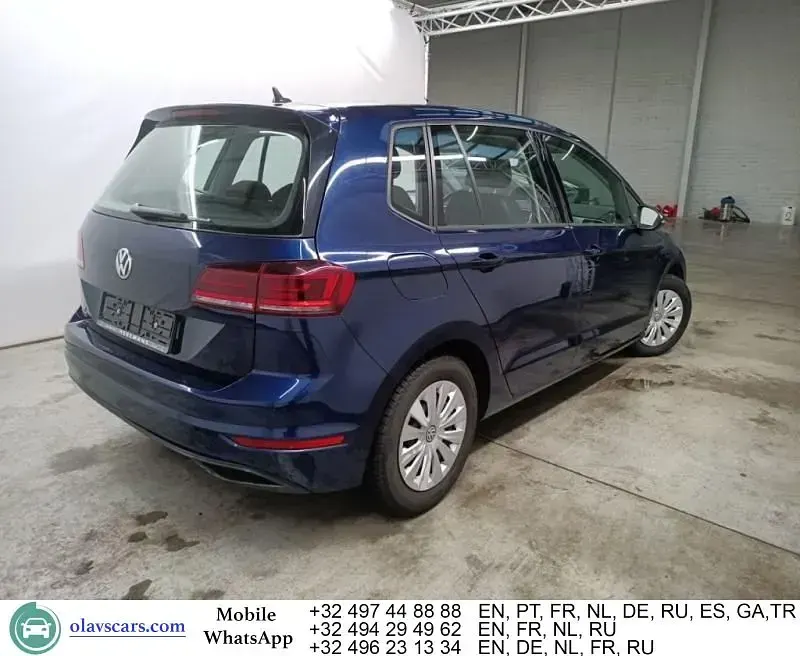 Second-hand VW Golf 116 CP (85 kW) 2020 Albastru Monovolum