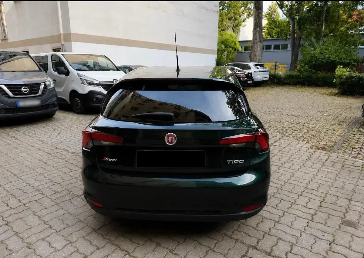 Gebraucht Fiat Tipo Street 97 PS (71 kW) 2020 Grün Kombi