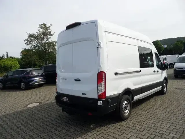 Gebraucht Ford Transit 131 PS (96 kW) 2021 Frostweiß Kombi
