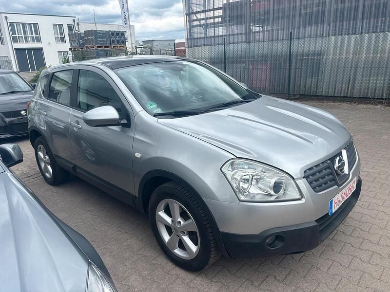 Silber Gebraucht 2006 Nissan Qashqai SUV | 3.990 € (Guter Preis) - Bild 1/4