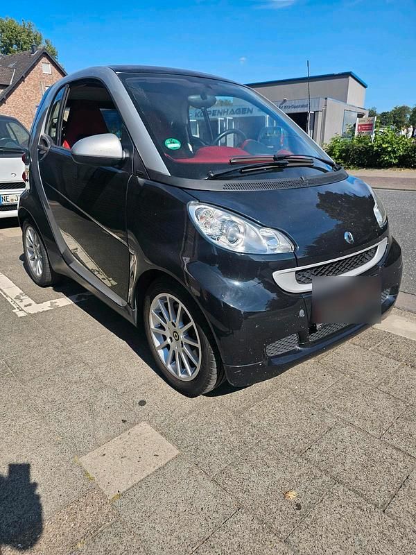 Schwarz Gebraucht 2011 Smart ForTwo Coupé Coupé | 4.499 € (Fairer Preis) - Bild 1/4