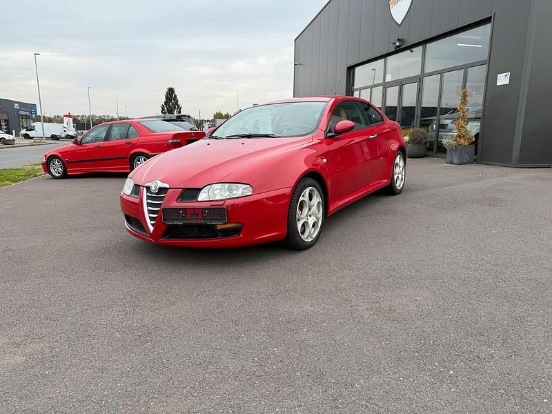 Gebraucht 2006 Alfa Romeo GT Coupé | 16.000 € - Bild 1/4