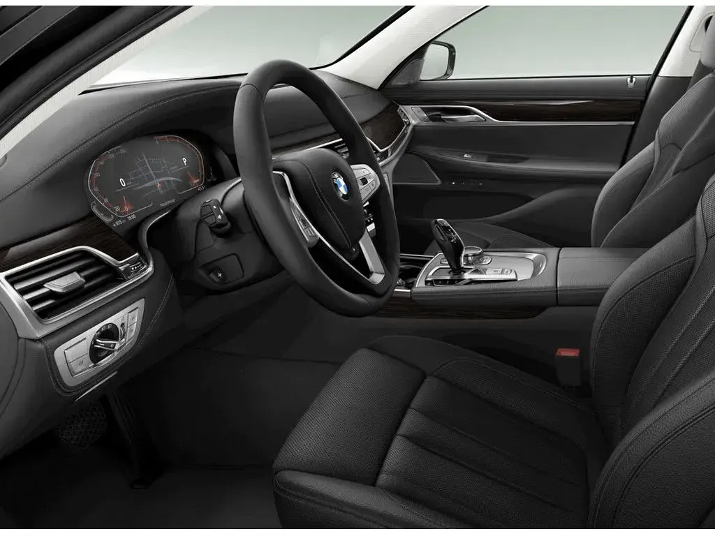Gebraucht BMW 730 286 PS (210 kW) 2022 Schwarz / black sapphire (metallic) Limousine