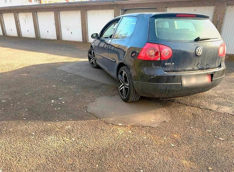 Gebraucht VW Golf 75 PS (55 kW) 2005 Blau Coupé