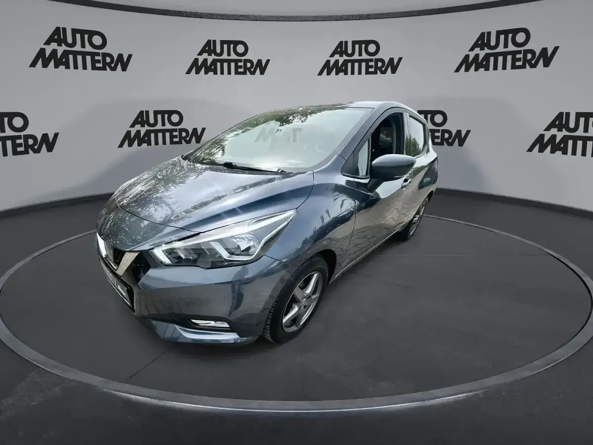 Gebraucht Nissan Micra N-Connecta 90 PS (66 kW) 2018 Grau Kleinwagen