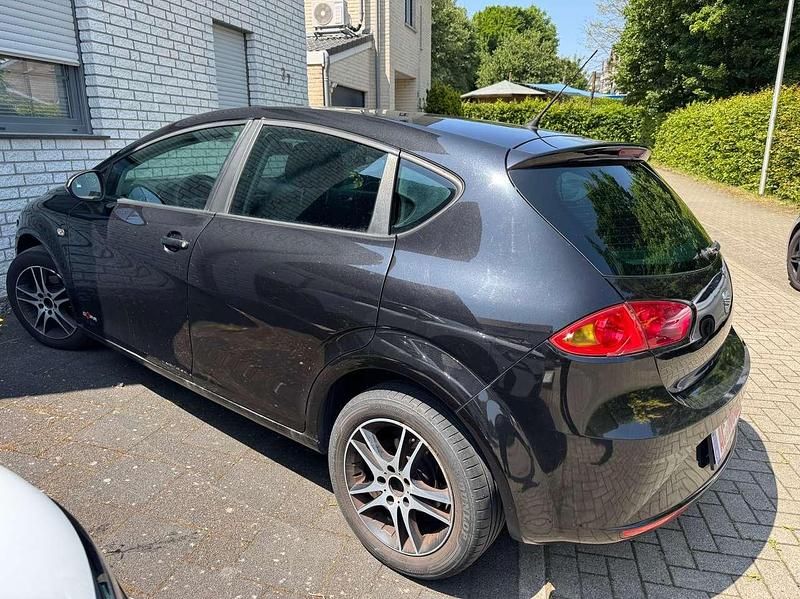 Gebraucht Seat Leon Copa 90 PS (66 kW) 2012 Schwarz Limousine