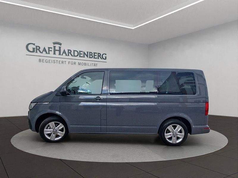 Gebraucht VW Multivan Comfortline 150 PS (110 kW) 2021 Grau Van / Kleinbus