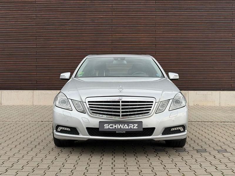 Gebraucht Mercedes E350 292 PS (214 kW) 2008 Silber Limousine