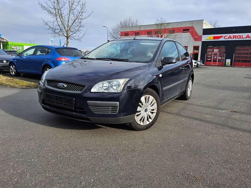 Gebraucht Ford Focus Fun X 80 PS (58 kW) 2007 Marineblau (metallic) Kleinwagen