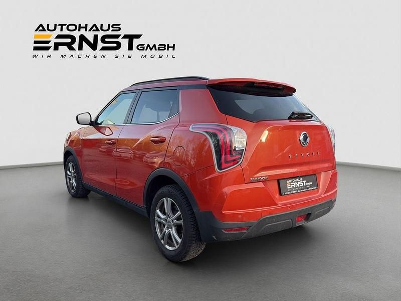Gebraucht SsangYong Tivoli Quartz 163 PS (119 kW) 2021 Orange SUV