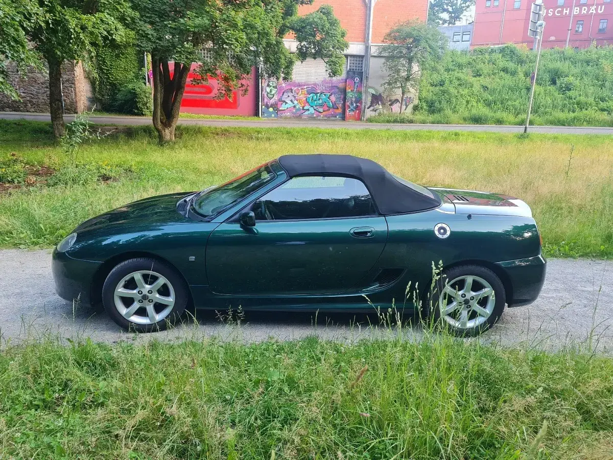 Gebraucht MG TF 136 PS (100 kW) 2003 Grün Cabrio