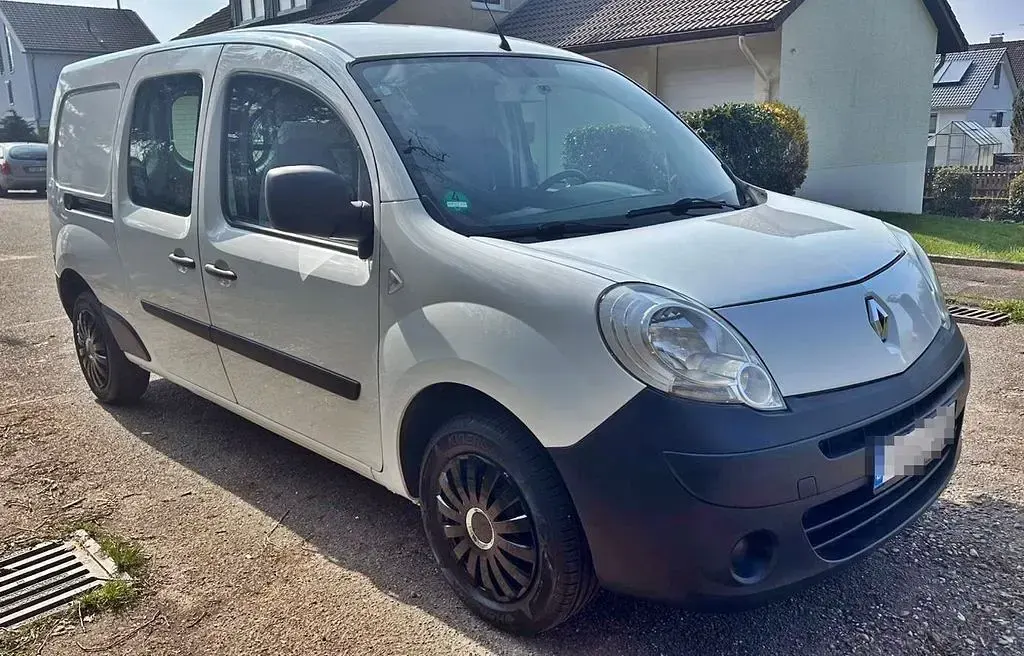 Second-hand Renault Kangoo 90 CP (66 kW) 2011 Alb Monovolum