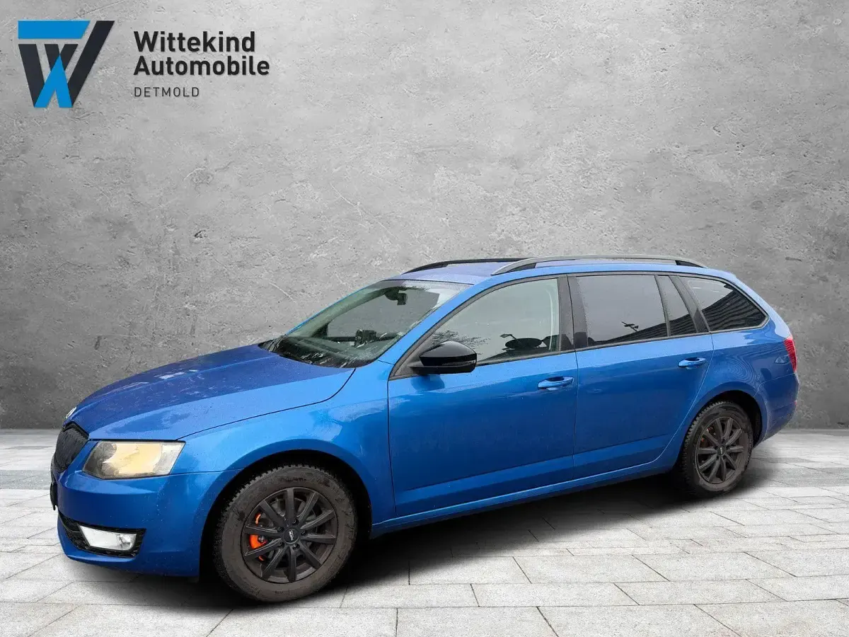 Gebraucht Skoda Octavia Ambition 110 PS (80 kW) 2015 Blau Kleinwagen