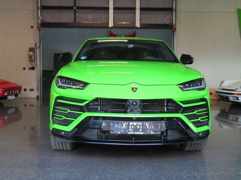 Grün Gebraucht 2021 Lamborghini Urus SUV | 270.011 € (Teuer) - Bild 1/4