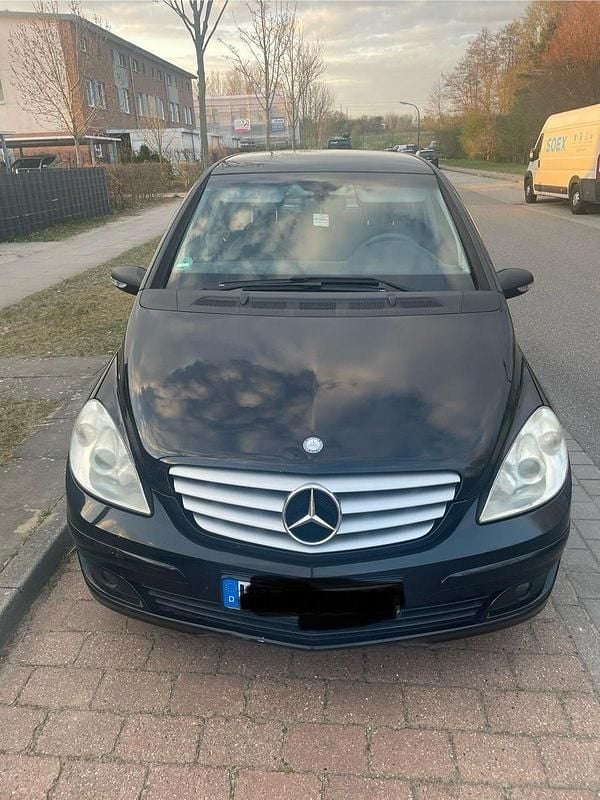 Gebraucht Mercedes B150 95 PS (69 kW) 2007 Schwarz Van / Kleinbus