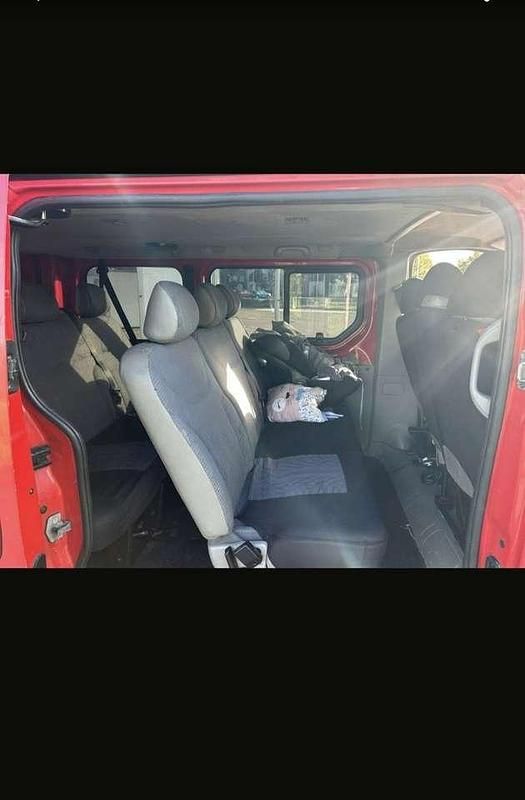 Gebraucht Renault Trafic 101 PS (74 kW) 2005 Van / Kleinbus