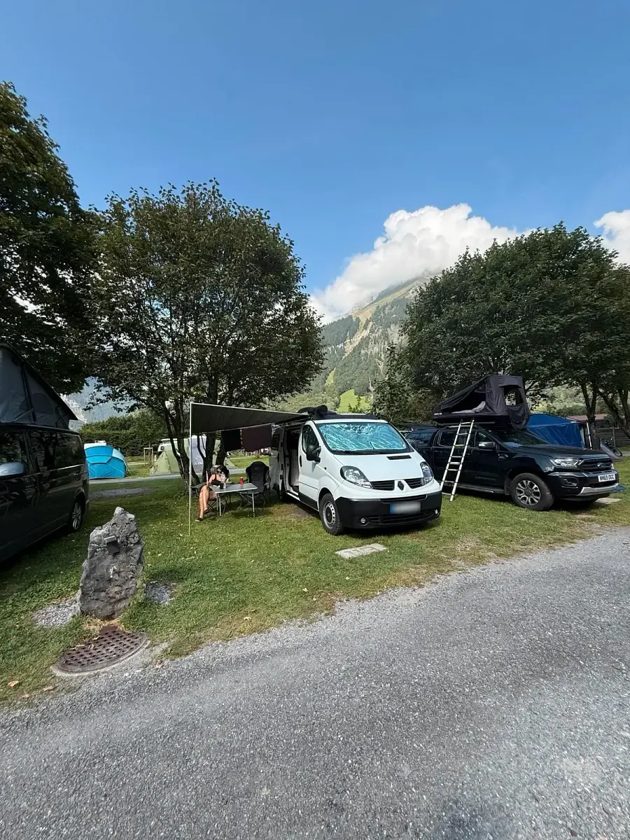 Gebraucht Renault Trafic 114 PS (83 kW) 2012 Weiß Van / Kleinbus