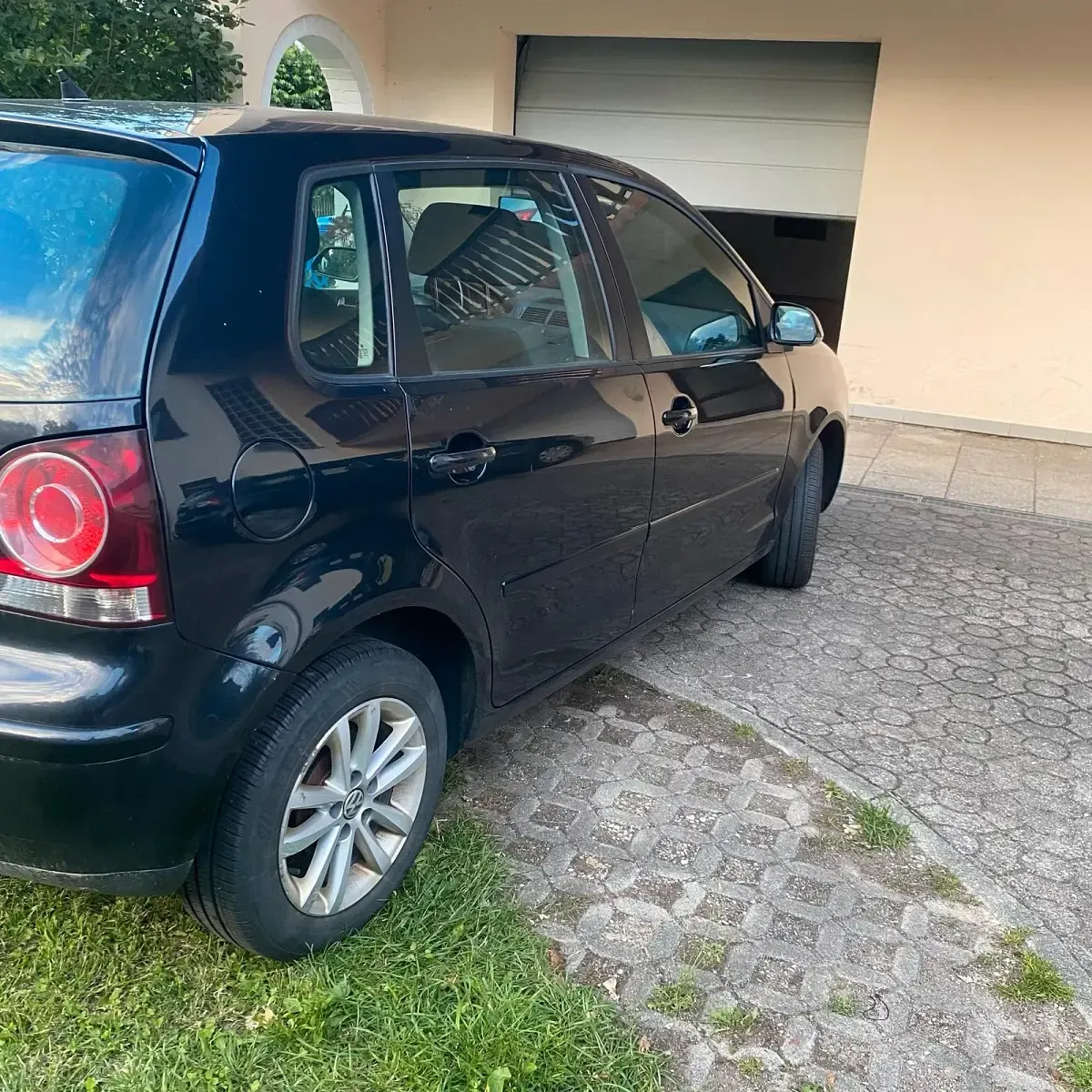 Gebraucht VW Polo 80 PS (58 kW) 2009 Schwarz Kleinwagen