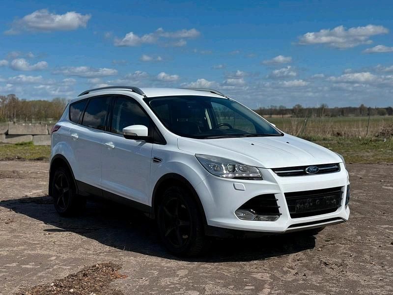 Gebraucht Ford Kuga 2013 Weiß SUV