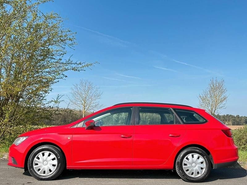 Usata Seat Leon ST Reference 110 CV (80 kW) 2016 Rosso Station wagon