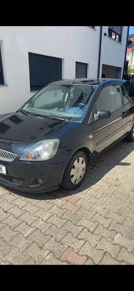 Gebraucht Ford Fiesta 69 PS (50 kW) 2008 Kleinwagen