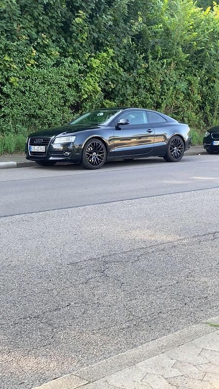Schwarz Gebraucht 2009 Audi A5 Coupé | 7.500 € (Fairer Preis) - Bild 1/4