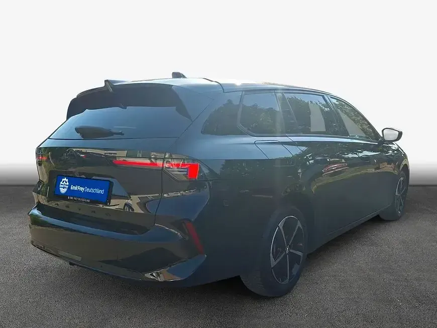 Gebraucht Opel Astra 131 PS (96 kW) 2025 Schwarz Kleinwagen