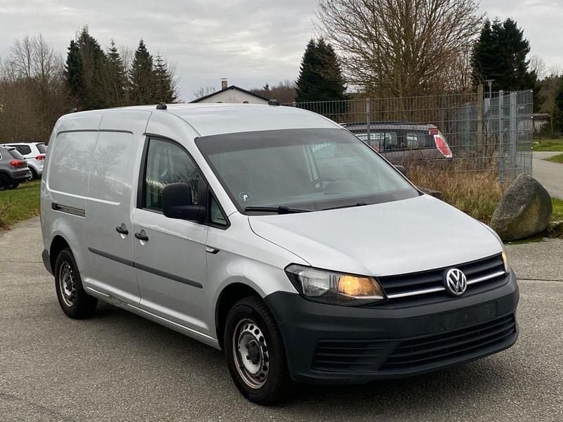 Gebraucht VW Caddy Maxi 102 PS (75 kW) 2016 Silber Van / Kleinbus