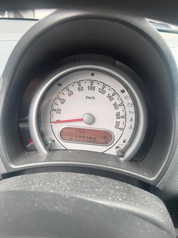 Gebraucht Opel Corsa 60 PS (44 kW) 2010 Rot Kleinwagen