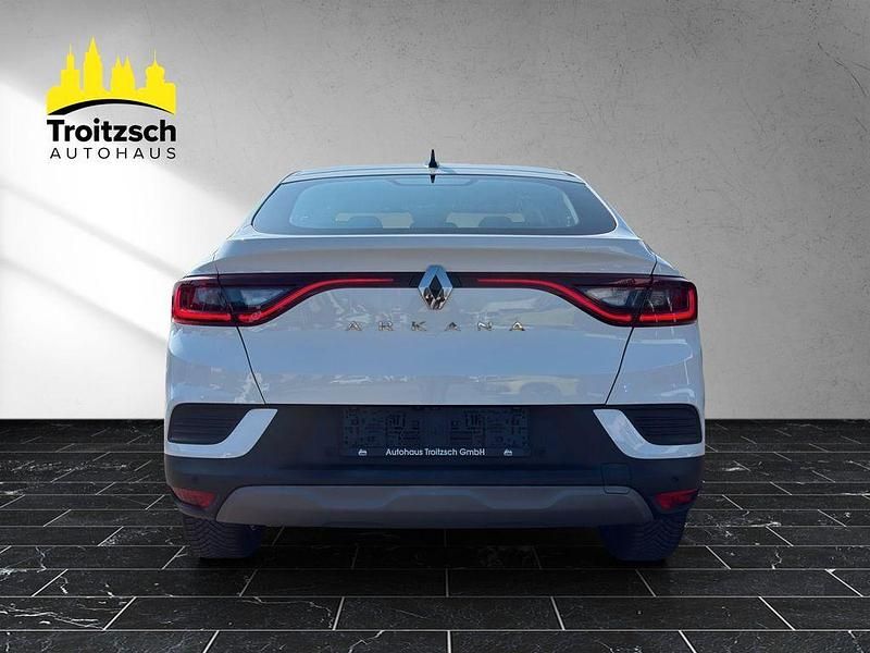 Gebraucht Renault Arkana Equilibre 140 PS (102 kW) 2024 Weiß SUV