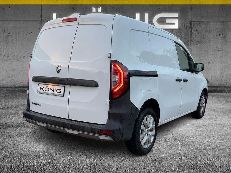 Gebraucht Renault Rapid 55 PS (40 kW) 2023 Weiss Abholung