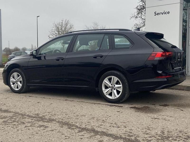 Gebraucht VW Golf VIII Active 116 PS (85 kW) 2022 Schwarz Kombi