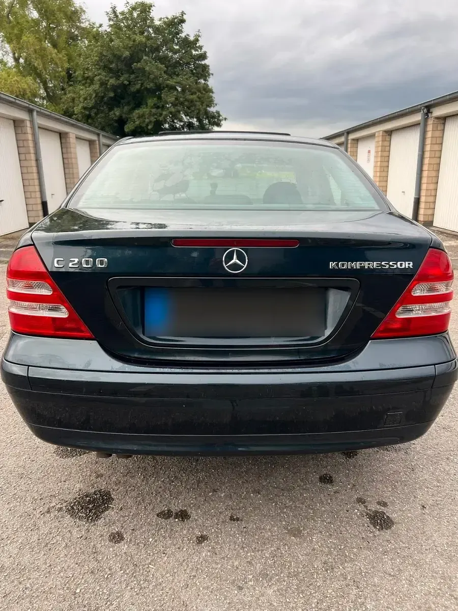 Gebraucht Mercedes C200 163 PS (119 kW) 2000 Schwarz Limousine