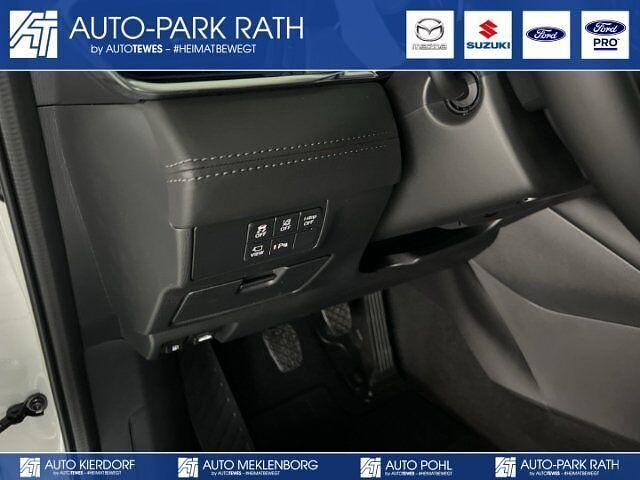 Arctic white (weiss) Gebraucht 2023 Mazda 6 Center-Line Kombi | 28.880 € (Fairer Preis) - Bild 1/4
