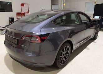 Gebraucht Tesla Model 3 366 kW (498 PS) 2022 Grau metallic Limousine