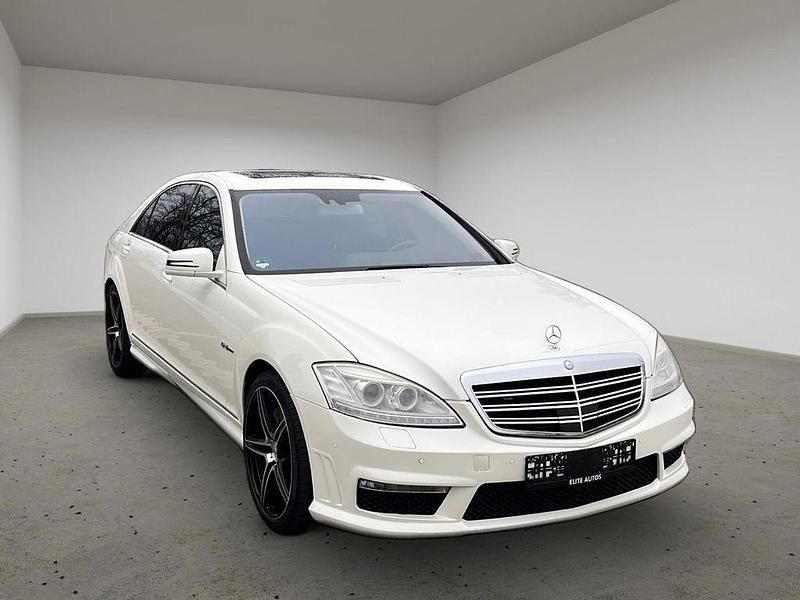 Designo mysticweiss 2 Gebraucht 2009 Mercedes S63L AMG AMG Limousine | 26.980 € - Bild 1/4