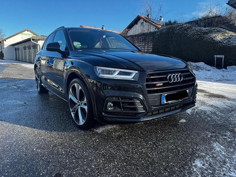 Schwarz Gebraucht 2019 Audi SQ5 SUV | 35.200 € (Etwas zu teuer) - Bild 1/4