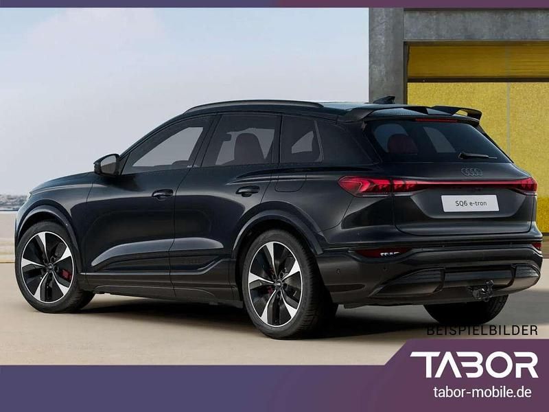 Neu Audi SQ6 e-tron Sport 359 kW (489 PS) 2026 Magnetgrau SUV