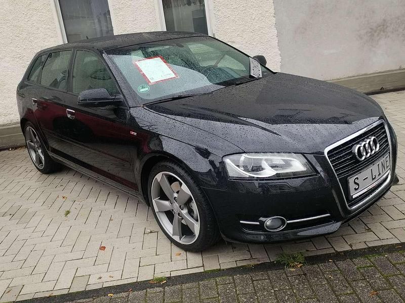 Phantomschwarz Gebraucht 2012 Audi A3 S-Line Kleinwagen | 10.999 € (Superpreis) - Bild 1/4