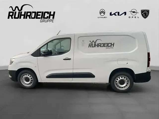 Gebraucht Opel Combo Basis 102 PS (75 kW) 2024 Weiß Van / Kleinbus