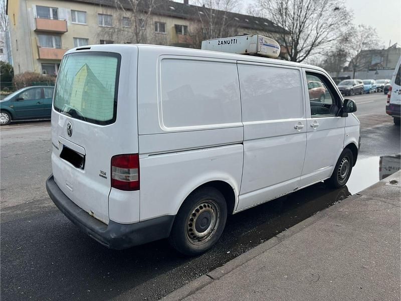Gebraucht VW Transporter 114 PS (83 kW) 2014 Weiß Van