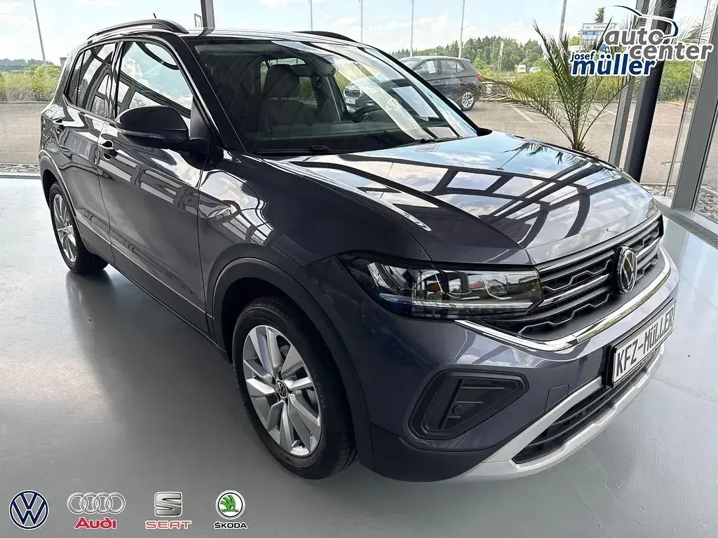 Neu VW T-Cross 116 PS (85 kW) 2026 Rauchgraumetallic SUV