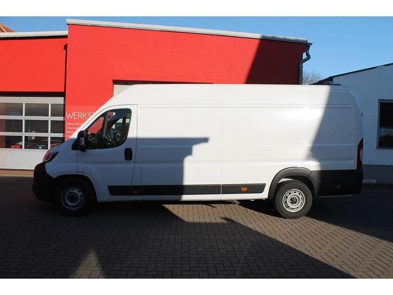 Gebraucht Peugeot Boxer 179 PS (131 kW) 2024 Weiss Van